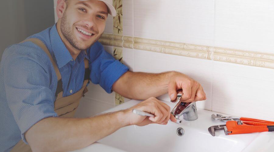 Professional clogged drains services in Port Edwards, WI